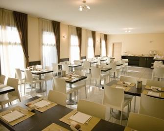 Hotel Don Camillo - Brescello - Restaurant