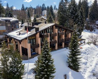 T3 Hotel Mira Val - Flims - Edifici