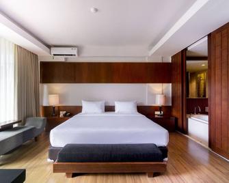 Le Grande Bali - South Kuta - Bedroom