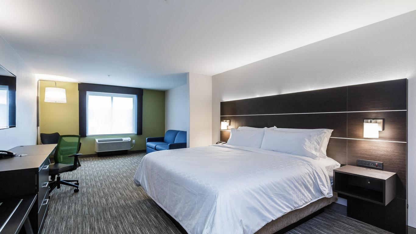 Holiday Inn Express & Suites South Bend - Casino