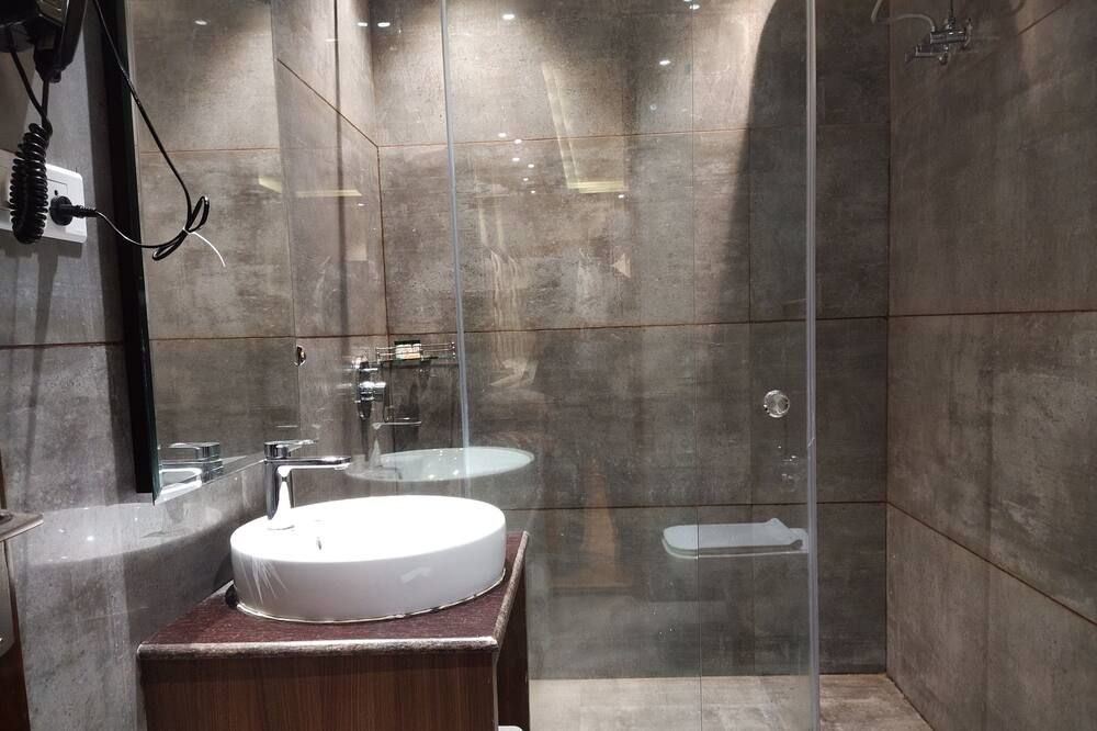 Mastiff Hotel, Dalhousie - Dalhousie - Ванна кімната