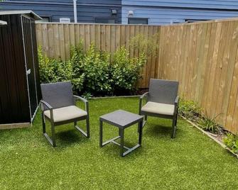 Delightful 1 Bed 1 Bath Suite - Auckland