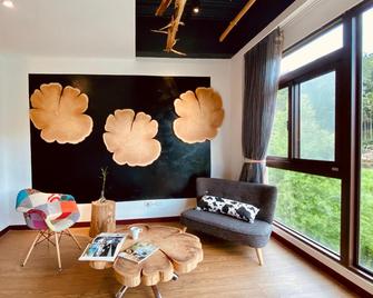 Lovers Bnb - Nantou City