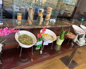 Join Inn Hotel - Dubái - Buffet