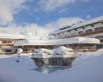 Gut Wenghof - Family Resort Werfenweng - Werfenweng - Building