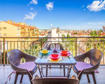 Stunning Apartment In Santa Pola - Santa Pola - Balkon