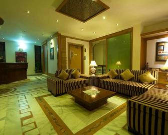 Siris 18 - Gurugram - Lobby