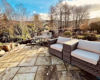 Moffat Independent Hostel - Moffat - Patio