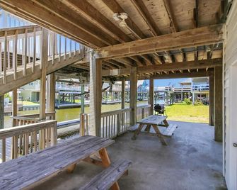 American Pride - Jamaica Beach - Balcón