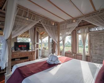 Uma Caming Villa Ubud - Tegalalang - Schlafzimmer