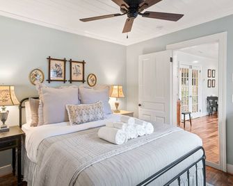 Pet-Friendly Somerset Cottage at Ivy Cottages - Crozet - Habitación