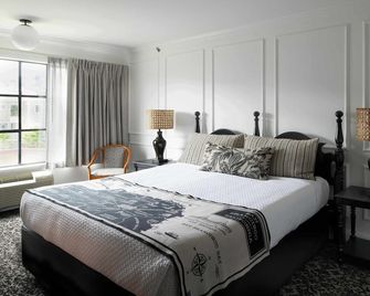 Cow Hollow Inn and Suites - San Francisco - Bedroom