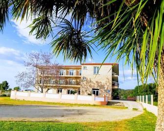 Hotel Vida Chamuiñas - Sangenjo - Edificio