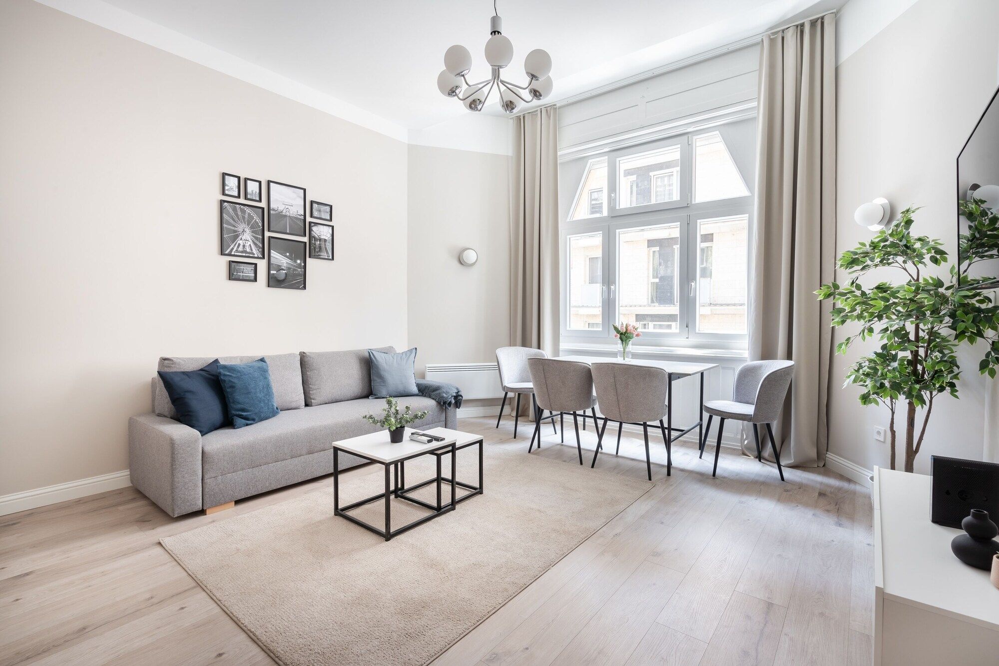 A13- Boutique Apartments, Best Location, by Bqa - Budapest - Stue