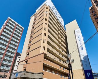 Toyoko Inn Osaka Hankyu Juso-eki Nishi-guchi No.1 - Osaka - Bâtiment