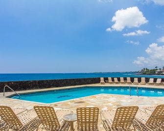Sea Village 2nd floor Direct Oceanfront unit with extensive upgrades - Kailua-Kona - Pool