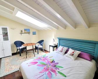 Charming house in Albuerne with fenced garden - Albuerne - Habitación