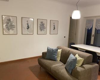 Fico Sky Apartment - Trani - Salon