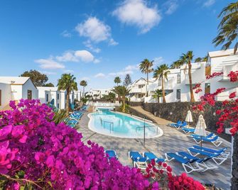 Apartamentos Livvo Morromar - Puerto del Carmen - בריכה