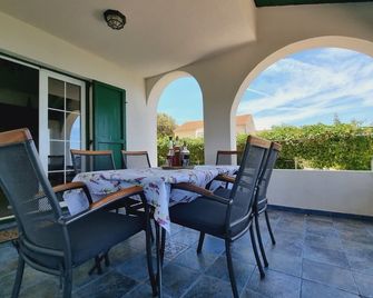 Holiday Home 3559-1 for 6 people in Veli Rat - Veli Rat - Balkon