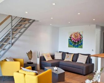 Residence Le Mas - Le Lavandou - Wohnzimmer