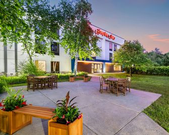 Hampton Inn White River Junction - White River Junction - Gebäude