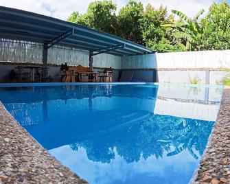 Lucky Tito Coron Dive Resort - Coron
