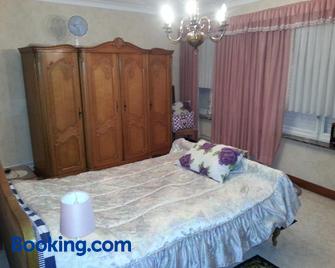 The best known village of Belgium - Puurs - Camera da letto