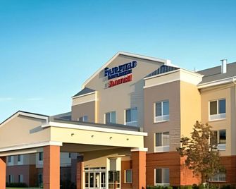 Fairfield Inn & Suites by Marriott Detroit Metro Airport Romulus - Romulus - Edificio