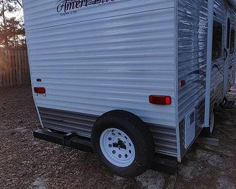 Beautiful Cozy Camper - Augusta