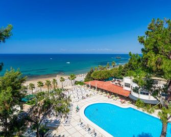 Melas Holiday Village - Side - Strand