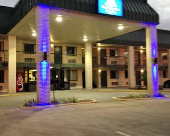 Americas Best Value Inn Winona - Winona - Building