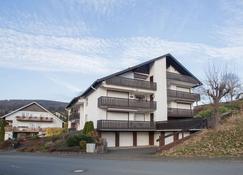 Apartment in a Quiet Locarion in Niedersfeld - Winterberg - Bygning