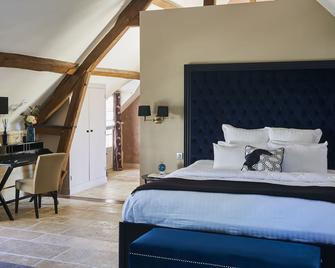 Moulin Royale - Saint-Étienne-Roilaye - Bedroom