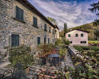 Ponte Del Vegnuti - Quarazzana - Patio