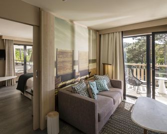 Thalazur Arcachon - Hôtel & Spa - Arcachon - Wohnzimmer