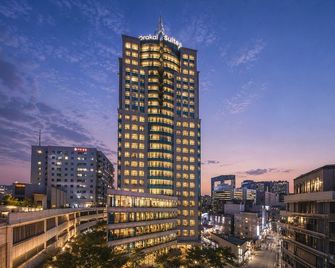 仁寺洞奧拉凱伊公寓式酒店 - 首爾 - 建築