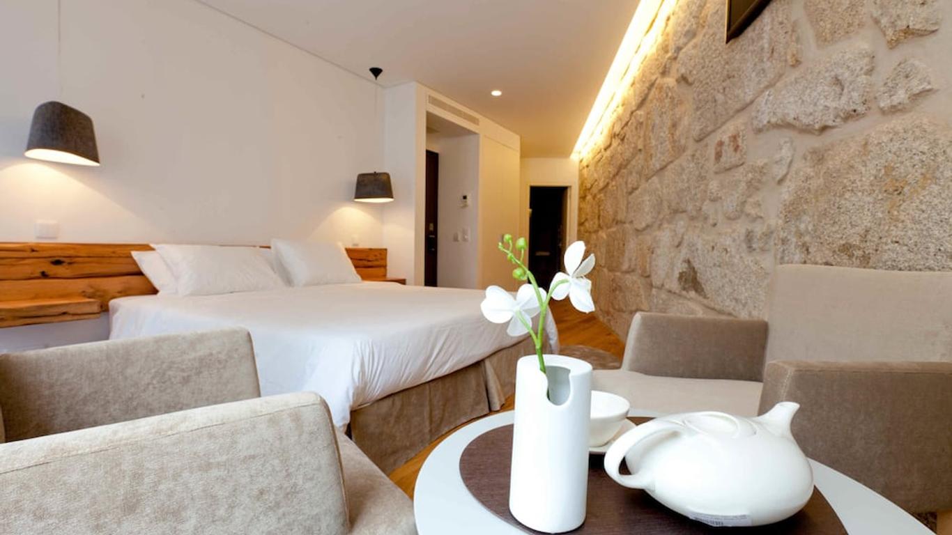 إنباتيو جيست هاوس