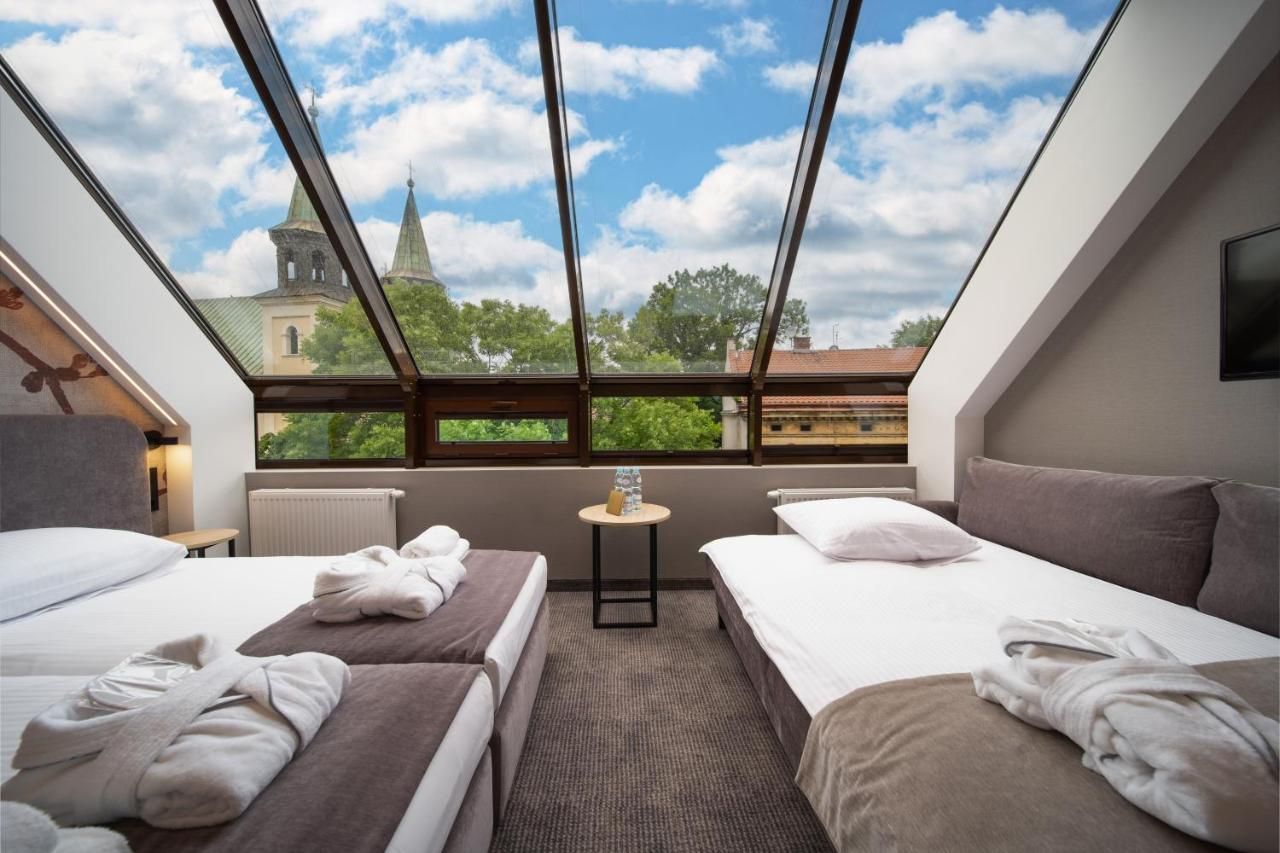 Hotel Alexander thumbnail 2