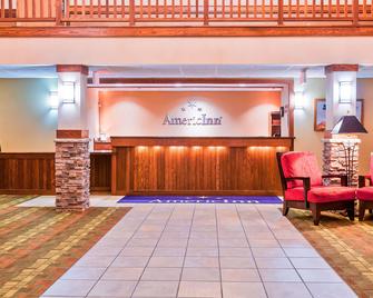 AmericInn by Wyndham Monmouth - Monmouth - Receptie