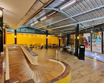 Baywatch Resort - Colva - Recepción