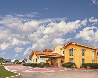 La Quinta Inn by Wyndham Midland - Midland - Budova