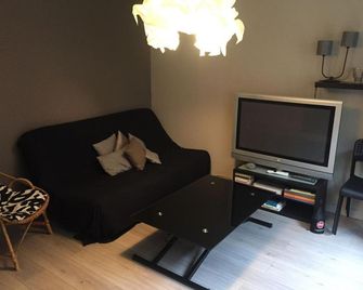 Appartement deux pièces bord de mer avec jardin - Criel-sur-Mer - Salon