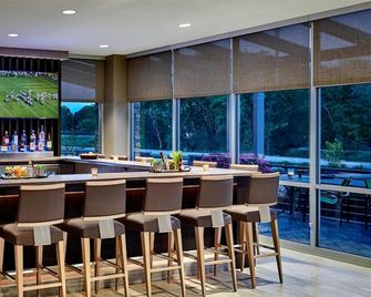 SpringHill Suites by Marriott Hartford Cromwell - Cromwell - Бар