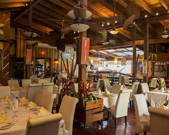 B & B Comfy Inn - Pétionville - Restaurant