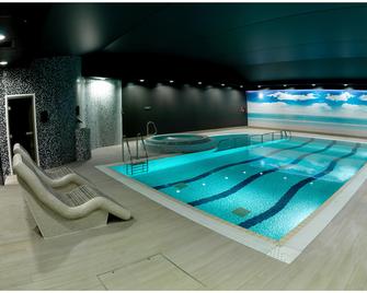 Crowne Plaza Nottingham - Nottingham - Piscina