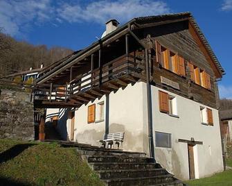 Holiday Home Mona by Interhome - Acquarossa - Building