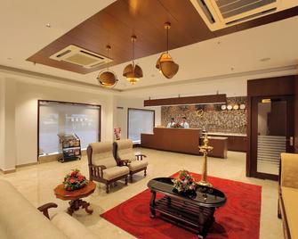 Hotel Indraprastha Kozhencherry - Pathanāmthitta - Lobby