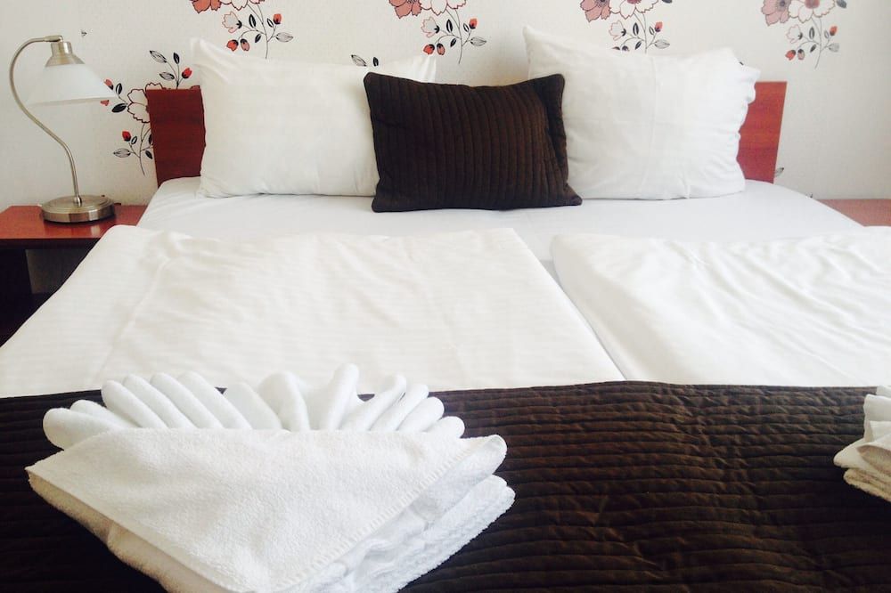 كانادا هوتل - بودابست - غرفة نوم