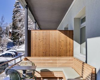 Hotel Valaisia Crans Montana, a Faern Collection Resort - Crans-Montana - Binnenhof